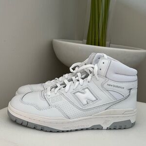 New Balance 650 White and Gray High-Top Sneakers Size 10.5